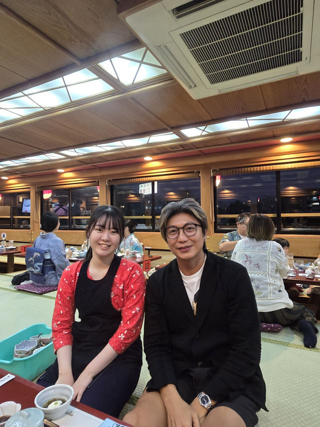 搭江戶風屋形船遊東京灣