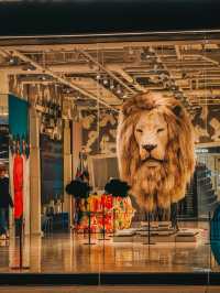 Beijing’s Trendiest Playground: Style, Shops, and Sips at Sanlitun Taikoo Li