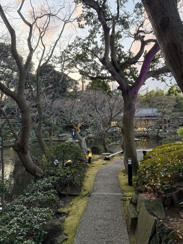 A Day of Sophisticated Sights in Akasaka
