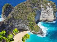 Nusa penida : One Island. Three Beaches. 1,000 Stairs. No Regrets.