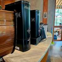 คาเฟ่สวนสวยในปั๊มน้ำมัน • FORTY-NINE เชียงใหม่