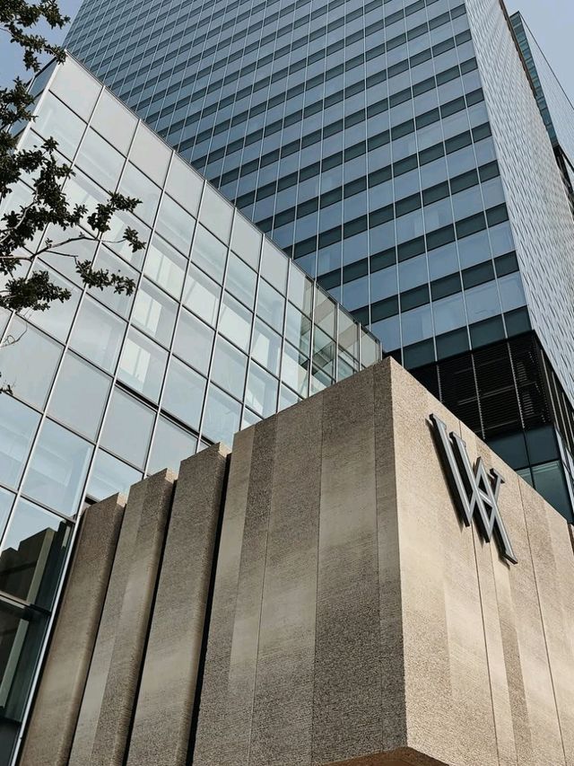 💎 Waldorf Astoria Osaka – Pure Elegance in the Heart of the City 🏙️✨