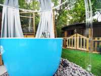隱身山林的療癒小屋｜苗栗「桌也小屋」住宿體驗
