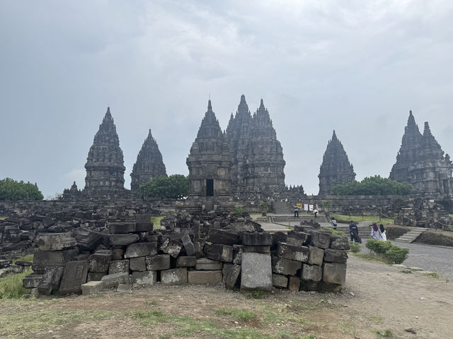 Twilight Tales at Prambanan: A Cloudy Evening Among Ancient Stones
