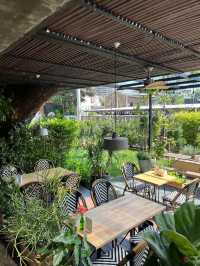 🥐Ombra Caffe Nimman – คาเฟ่สไตล์ยุโรปกลางนิมมมาน