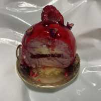 【埼玉/大宮🇯🇵】コロッとかわいいケーキ🍰 氷川の杜YAKUMO