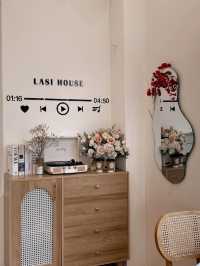 Lasi House