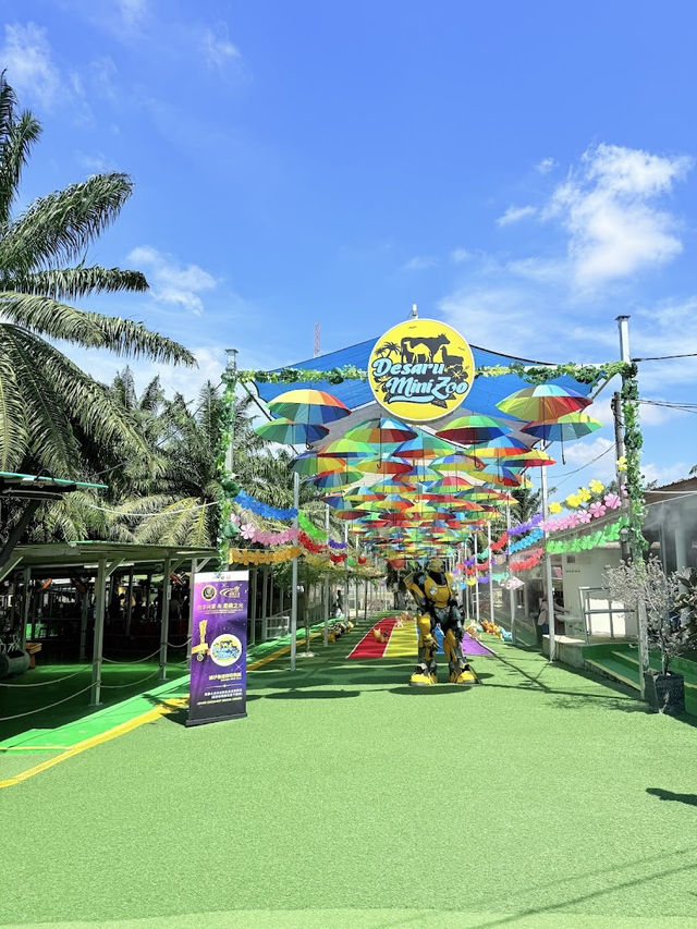 Desaru Mini Zoo, Interactive Encounters for the Whole Family