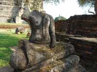 👑 Walking Among Kings – My Visit to Wat Phra Si Sanphet, Ayutthaya