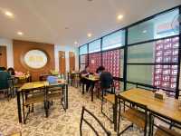 เอี่ยมเส็ง - ก๋วยเตี๋ยวหมูอบวัดกลาง