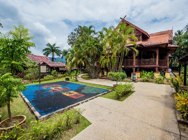 Mahsuri Mausoleum: A Poignant Journey into Langkawi's Heart