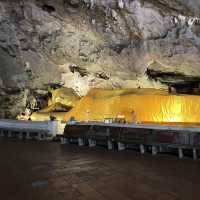 ถ้ำเขาหลวง  เพชรบุรี