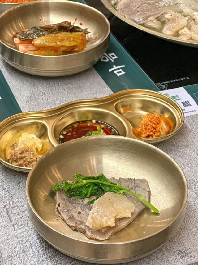 감칠맛 나는 수육과 바지락볶음🤤