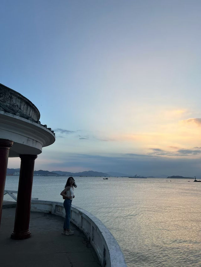 🌴 Lost in Gulangyu — Where Every Step Meets the Sea 🌊🌤️