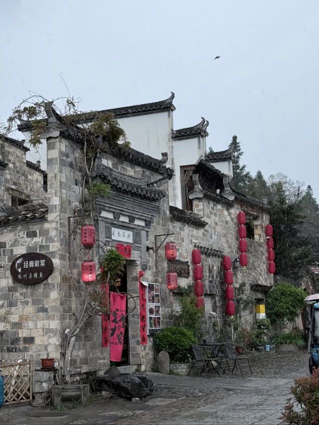 Iconic Buildings in Hongcun: Living History in Stone and Wood