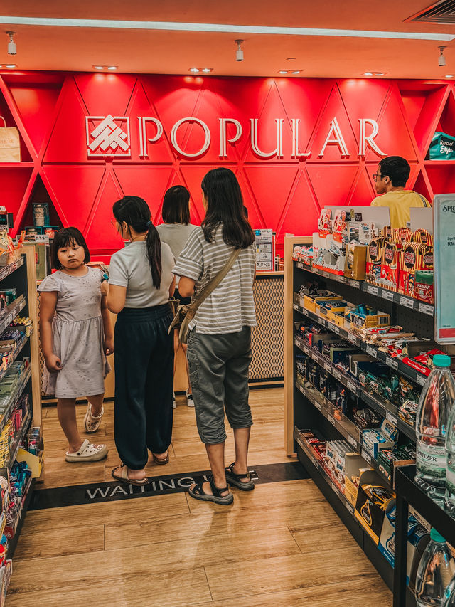 A Book Lover’s Retreat – Rediscovering Stories at Popular Mid Valley