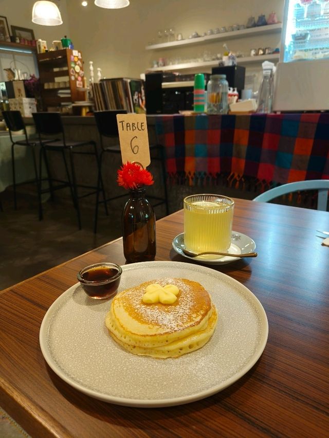 A Sweet Afternoon Escape