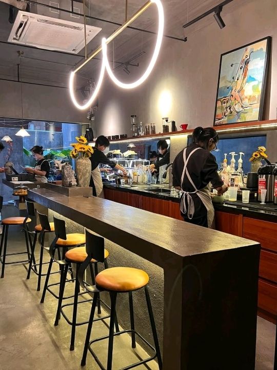 While Cho Coffee