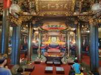 Tranquil Spiritual Retreat at Zhinnan Temple