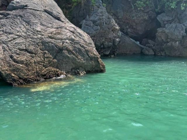 Legend in the Lake: Explore the Mystical Pulau Dayang Bunting in Langkawi Legend in the Lake: Explore the Mystical Pulau Dayang Bunting in Langkawi