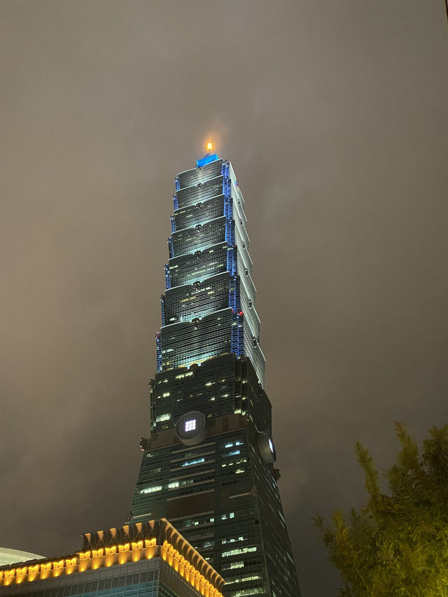 Taipei 101 แลนด์มาร์กของไทเป🌠