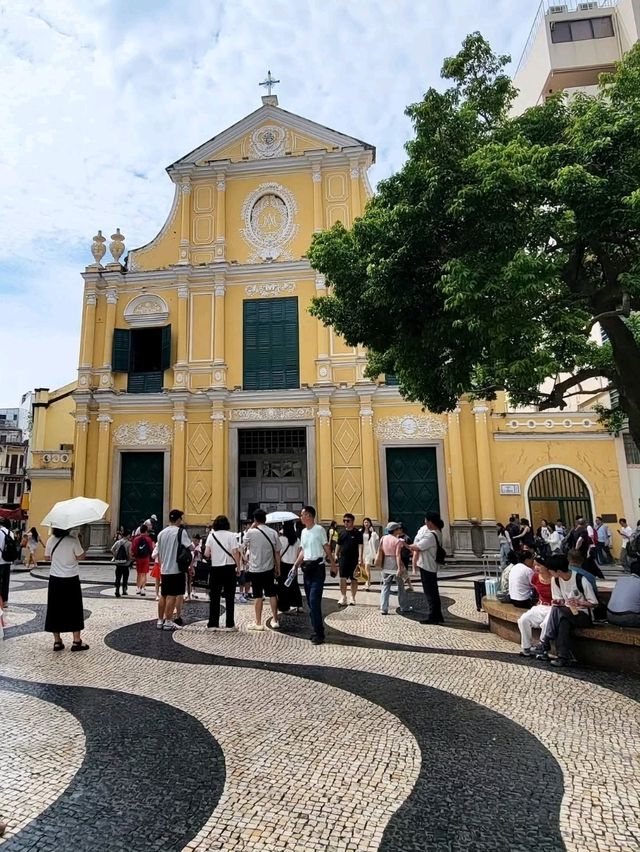 Captivating Journey Through the Historic Center of Macau Captivating Journey Through the Historic Center of Macau