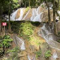 น้ำตกผาตาด จังหวัดกาญจนบุรี