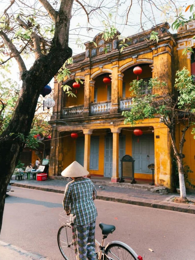 🌟 รีวิว : เดินเล่นเมืองเก่าฮอยอัน 🏮✨