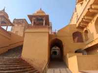 金黃山城中的摩揭陀傳奇#琥珀堡（Amber Fort）-印度捷布 (Jaipur)