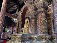 “วัดพระสิงห์” วัดเด่นดังกลางเมืองเชียงใหม่