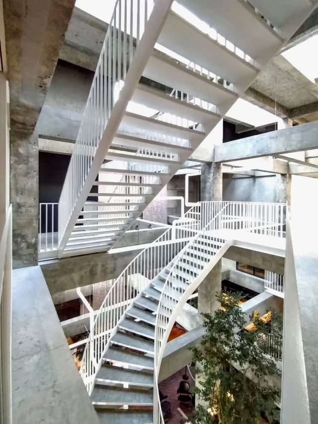 🏨 Art, Architecture, and Light — Staying at SHIROIYA HOTEL, Maebashi