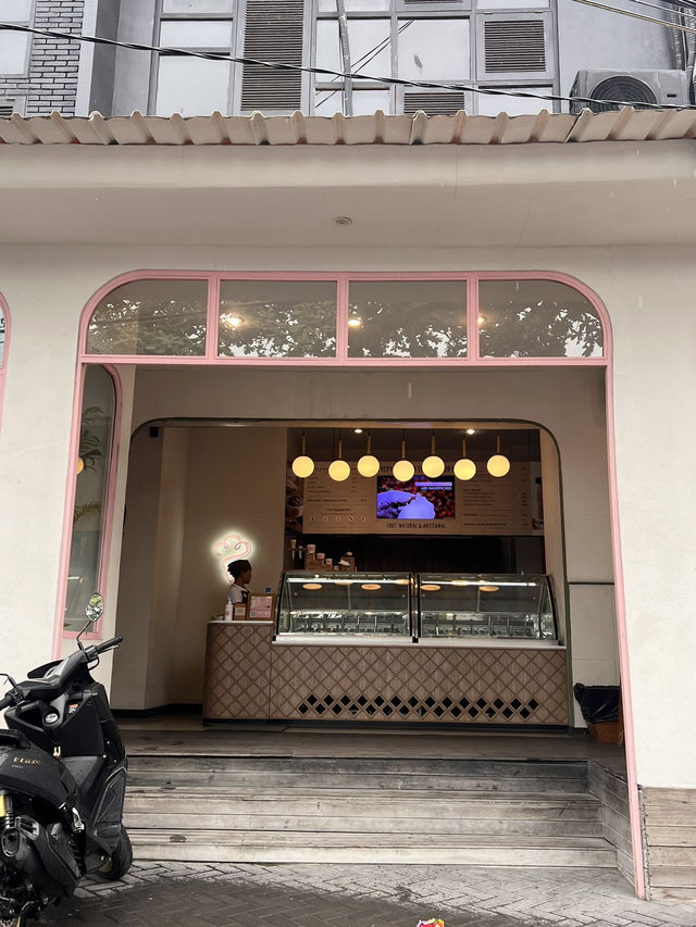 【バリ島 インドネシア】種類豊富なジェラート屋さん🍧