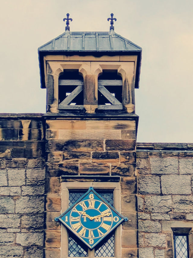 Solo on the Marches: A Day at Chirk Castle