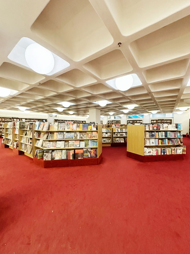 Lost in Stories at BookXcess LaLaport BBCC