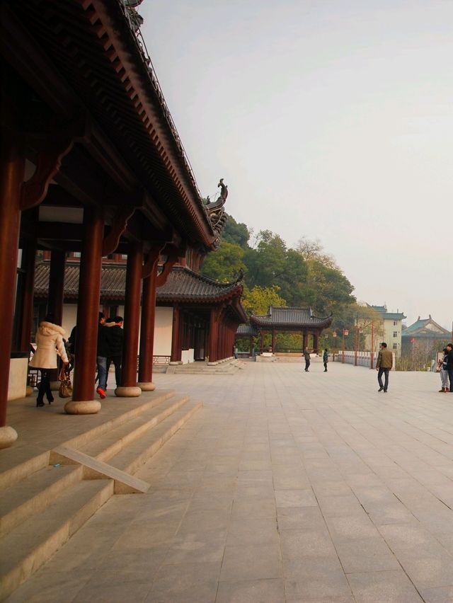 🏯 : Yellow Crane Tower , Wuhan เที่ยวจีน 🏯 : Yellow Crane Tower , Wuhan เที่ยวจีน