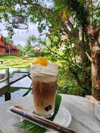 Lily Lake Escape🌿