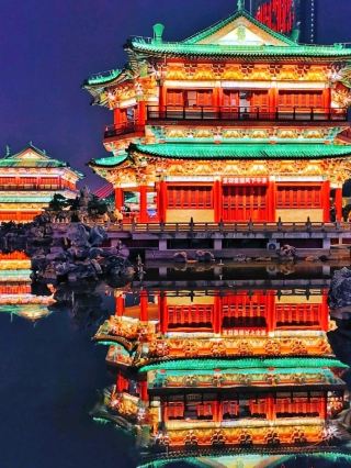 🌃 Tengwang Pavilion at Night | A Jewel on the Gan River