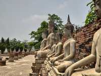 🌍 Explore the Ancient Wonders of Ayutthaya! 🏛️