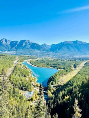 格拉西湖：短程步行，鮮豔色彩 