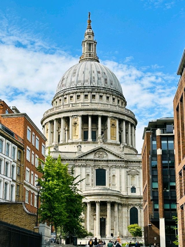 Spectacular Church in London 🏴󠁧󠁢󠁥󠁮󠁧󠁿