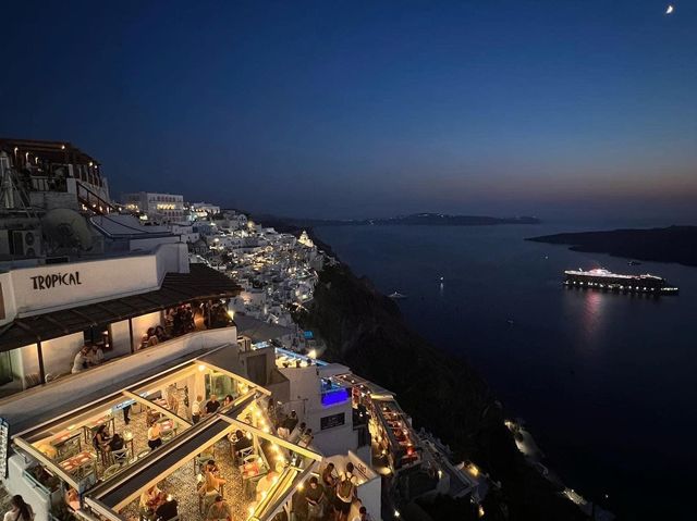 Santorini Fira at night 🌃