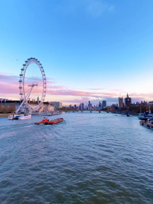 London’s Bridge: Icon of Timeless Majesty