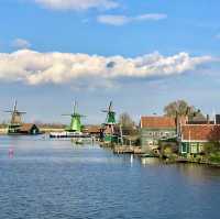 荷蘭🇳🇱令人無法抗拒的打卡景點Zaanse Schans風車村