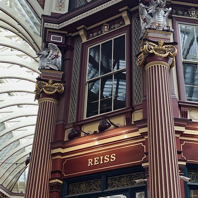 Boutiques and British Charm: Leadenhall Market Experience