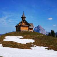 The Stoos Mountain Experience: Hiking to New Heights