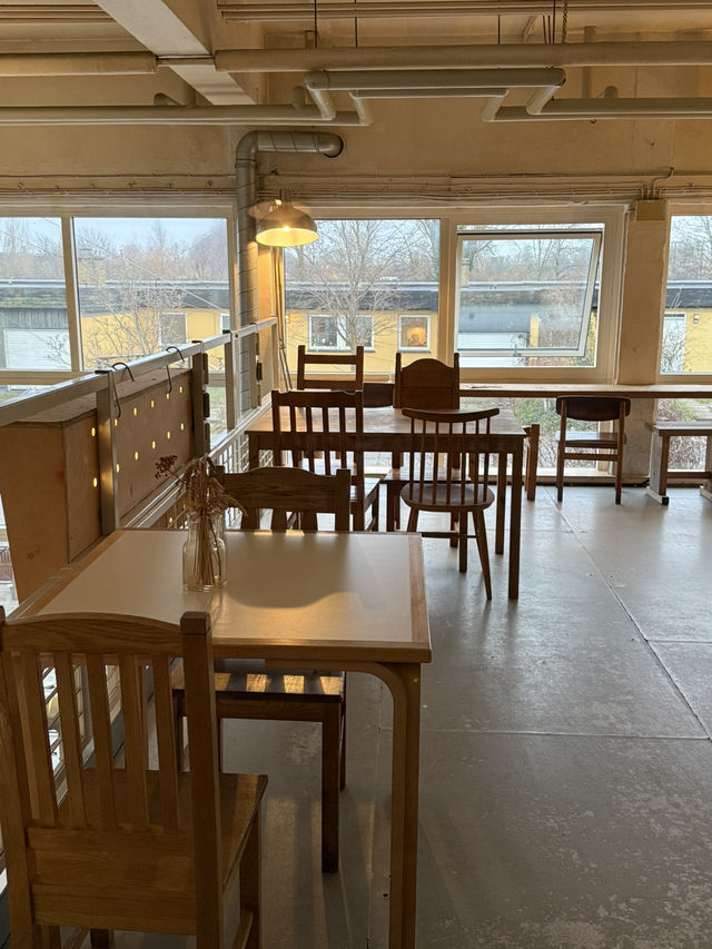 Breakfast at the Lovely Bakery in Copenhagen🥖