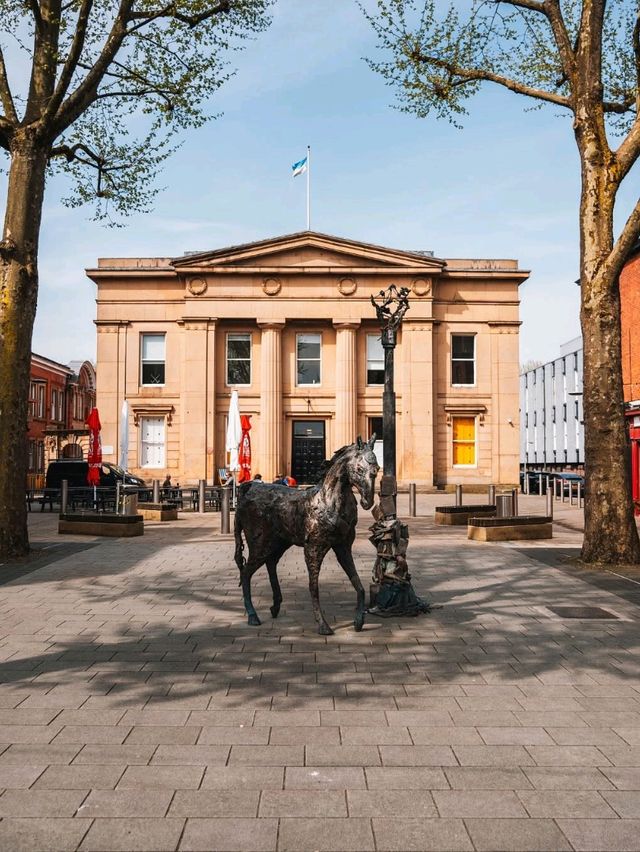Discover Salford: A Hidden Gem in Manchester! 🌟