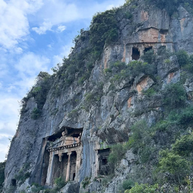 Amyntas Rock Tomb: A Gateway to Ancient Mysteries!