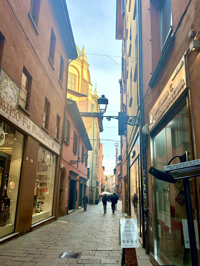Solo travelling: Bologna in 3 days! 🇮🇹