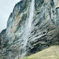 Valley of 72 Waterfalls: Lauterbrunnen’s Alpine Magic